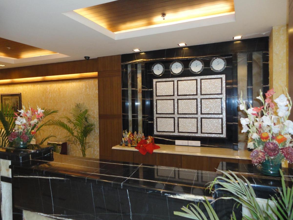 Hotel Divine Paradise Tavisha New Delhi